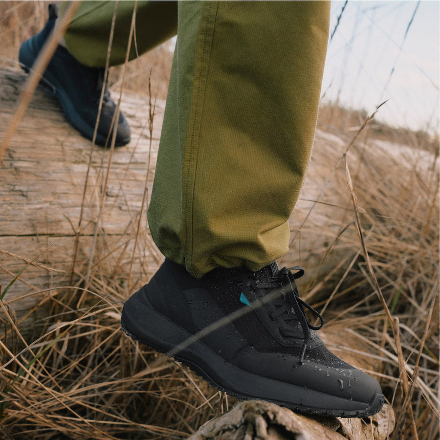 VESSI Women’s Stormburst Low Top